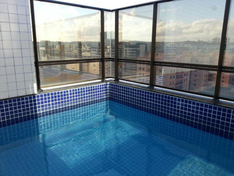 Apartamento 2 Quartos Acomoda 10 Pessoas A 450 Metros Da De Jatiuca *