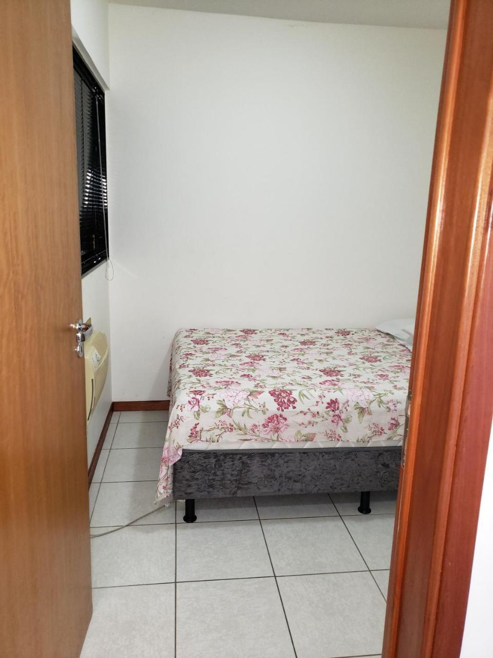 Apartamento 2 Quartos Acomoda 10 Pessoas A 450 Metros Da De Jatiuca