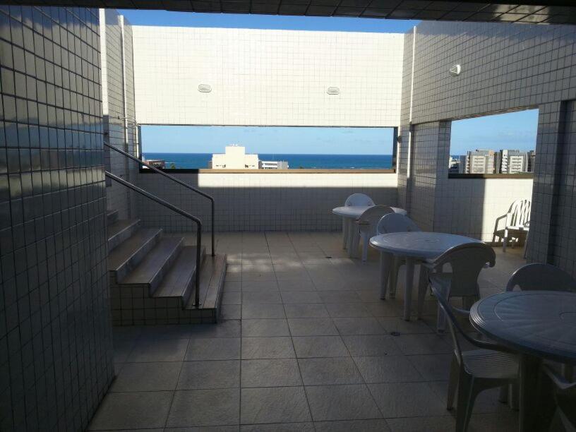 2 Quartos Acomoda 10 Pessoas A 450 Metros Da De Jatiuca * Maceio (Alagoas)